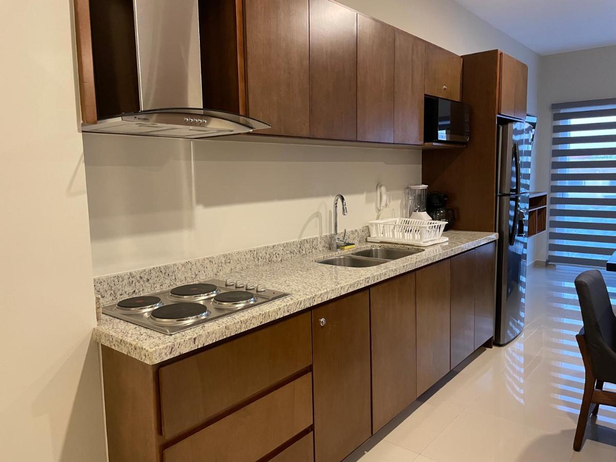 Paseo Lomas, Muy Centrico Y Equipado A 5 Min Playa Apartment Mazatlan Ngoại thất bức ảnh